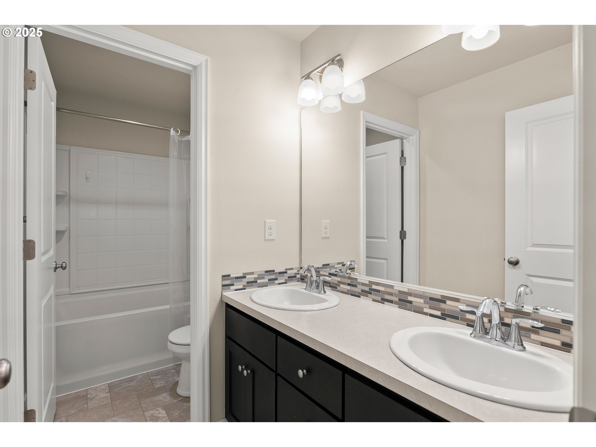 17114 Southeast Rhododendron Street Happy Valley, OR 97086 - Photo 18 of 29