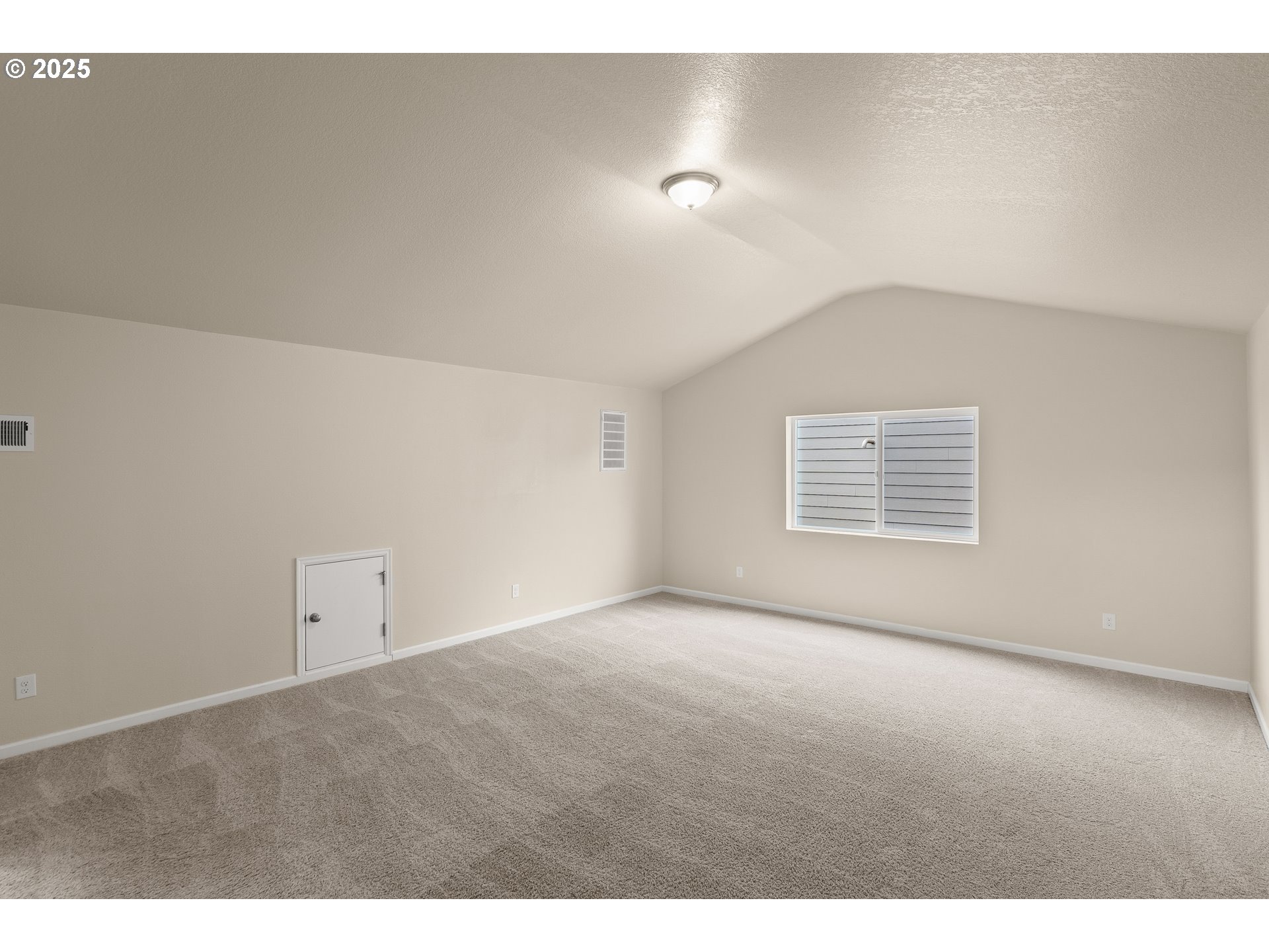 17114 Southeast Rhododendron Street Happy Valley, OR 97086 - Photo 19 of 29