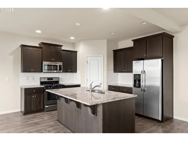 $650,000 | 17114 Southeast Rhododendron Street, Happy Valley, OR 97086