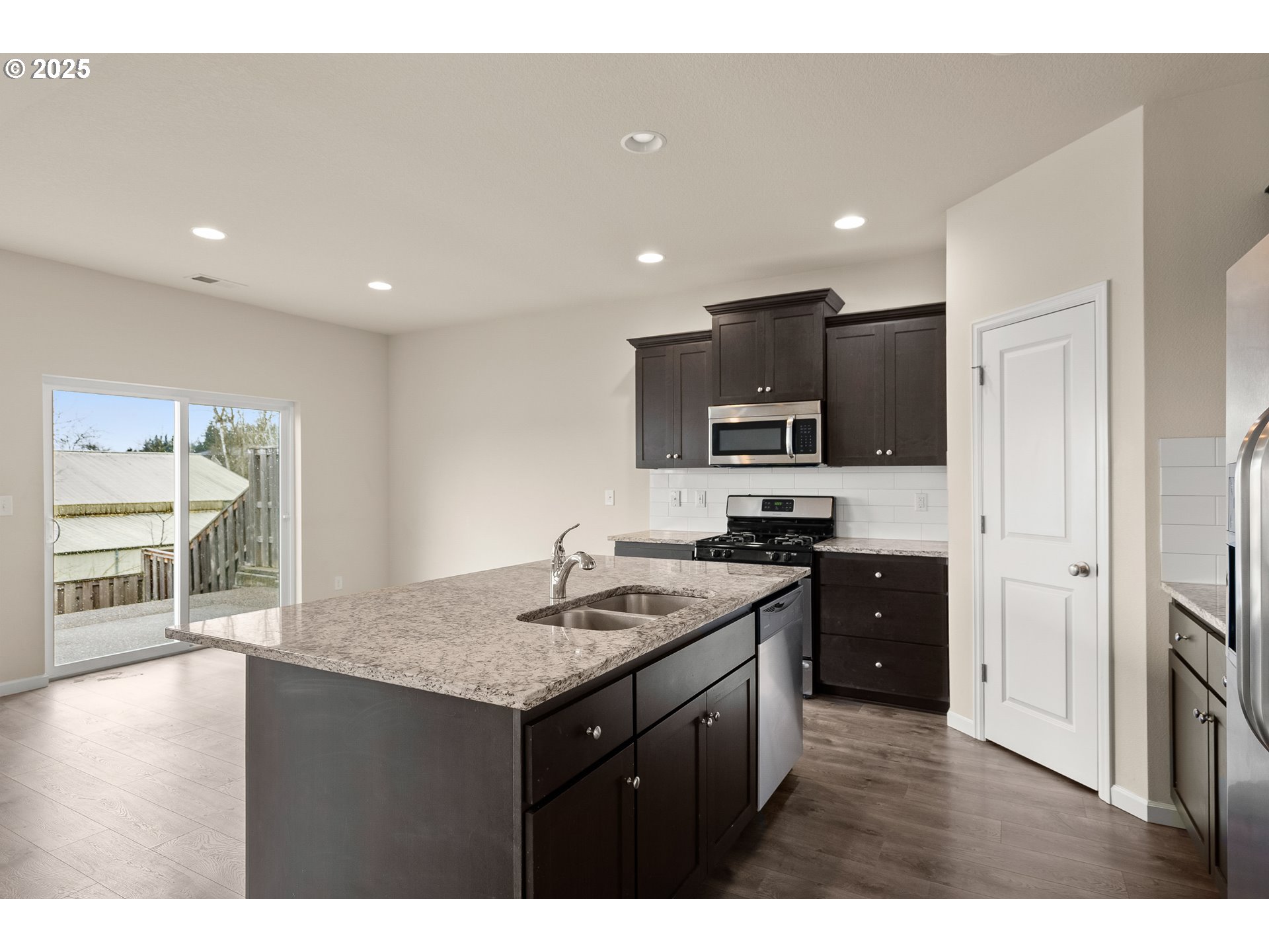 17114 Southeast Rhododendron Street Happy Valley, OR 97086 - Photo 4 of 29