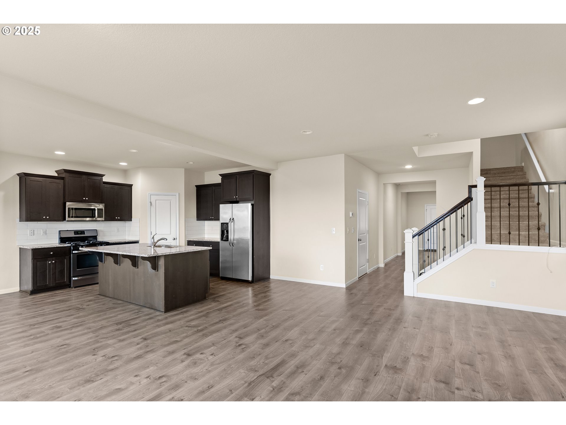 17114 Southeast Rhododendron Street Happy Valley, OR 97086 - Photo 7 of 29