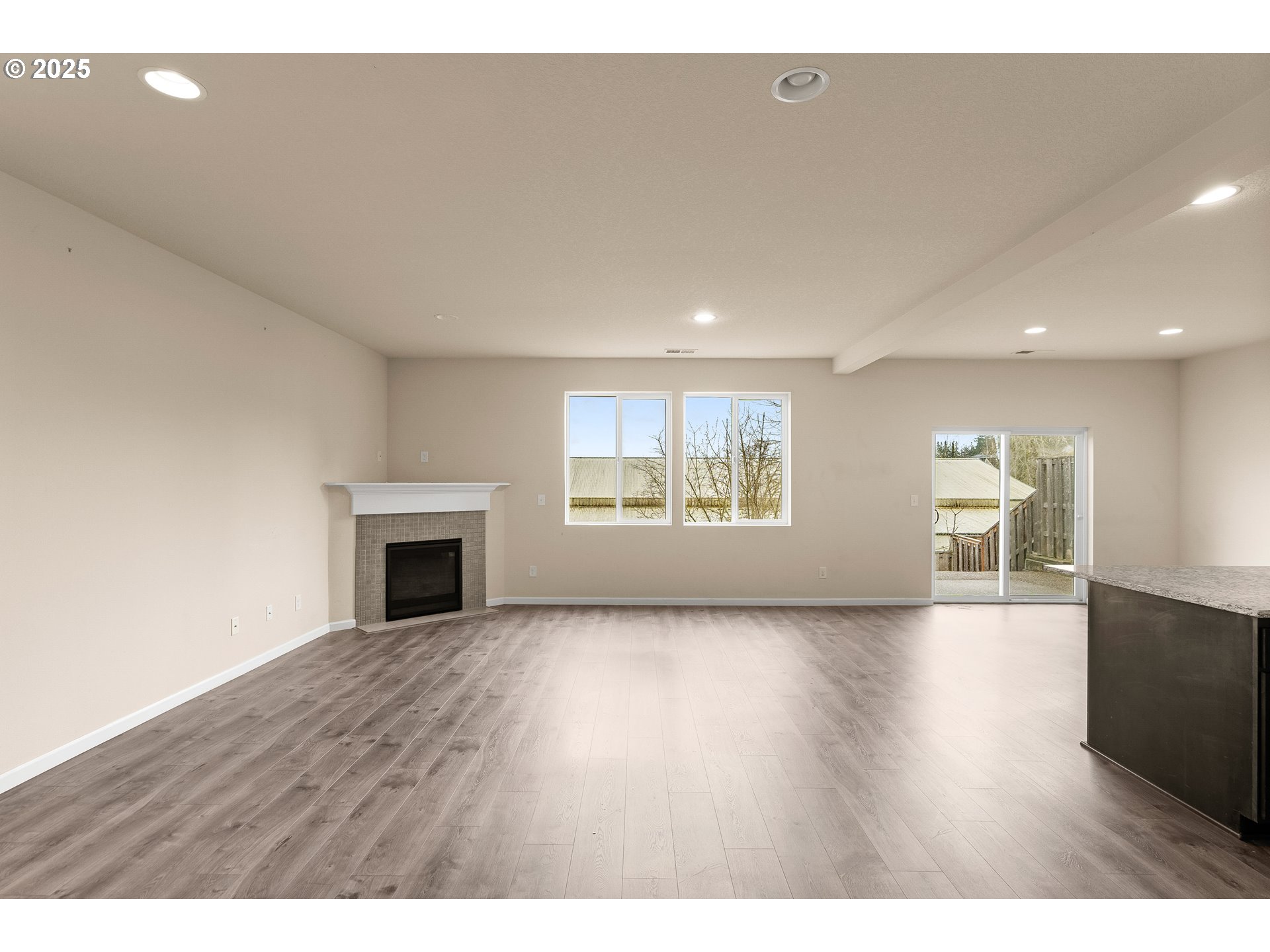 17114 Southeast Rhododendron Street Happy Valley, OR 97086 - Photo 9 of 29