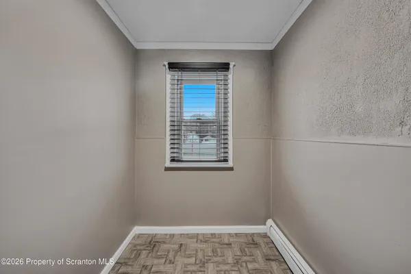 $1,195 | 413 17th Avenue, Scranton, PA 18504
