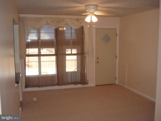 1800 Willann Road Rosedale, MD 21237 - Photo 8 of 30 Dining Room