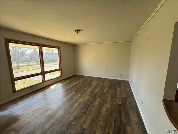 $2,500 | 2221 Mott Road, Unit 1, Lysander, NY 13027