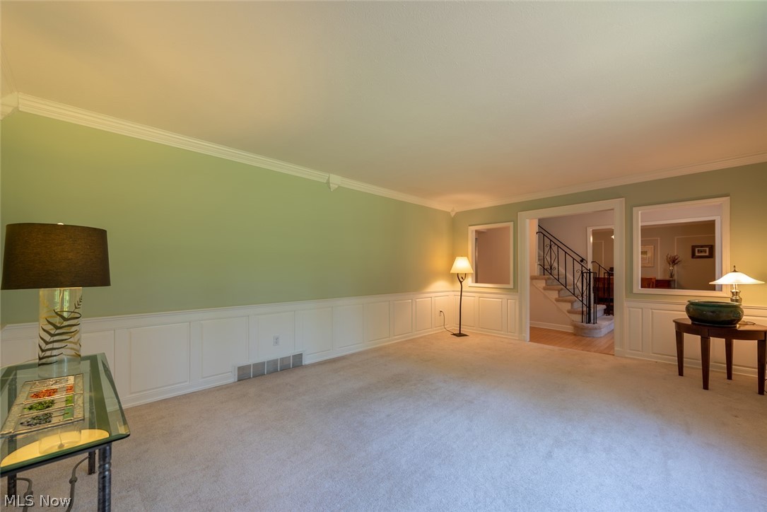 3289 Old Brainard Road Pepper Pike, OH 44124 - Photo 5 of 35