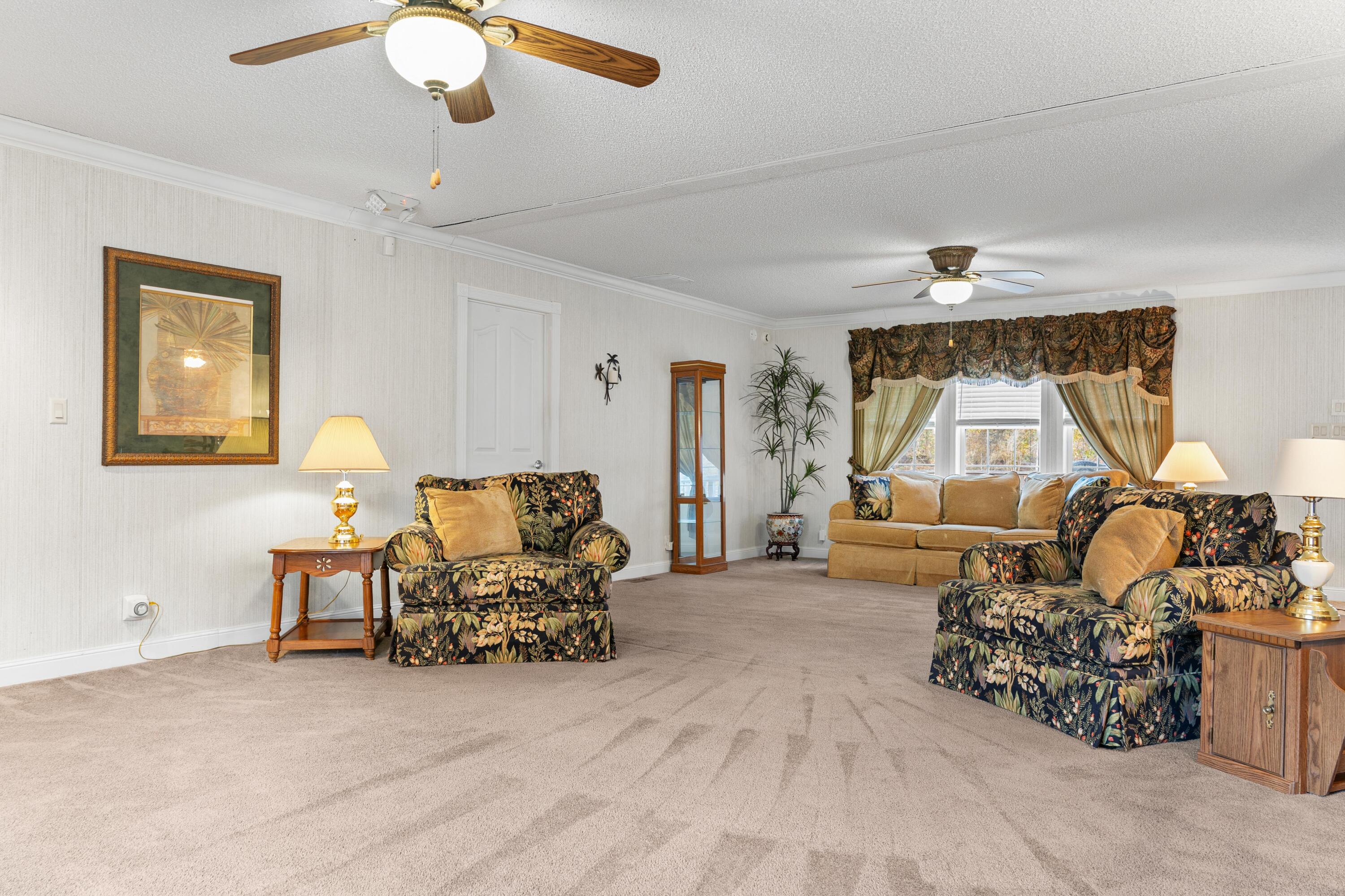 180 State Rd S-38-1893 Orangeburg, SC 29115 - Photo 12 of 73 DSC03819