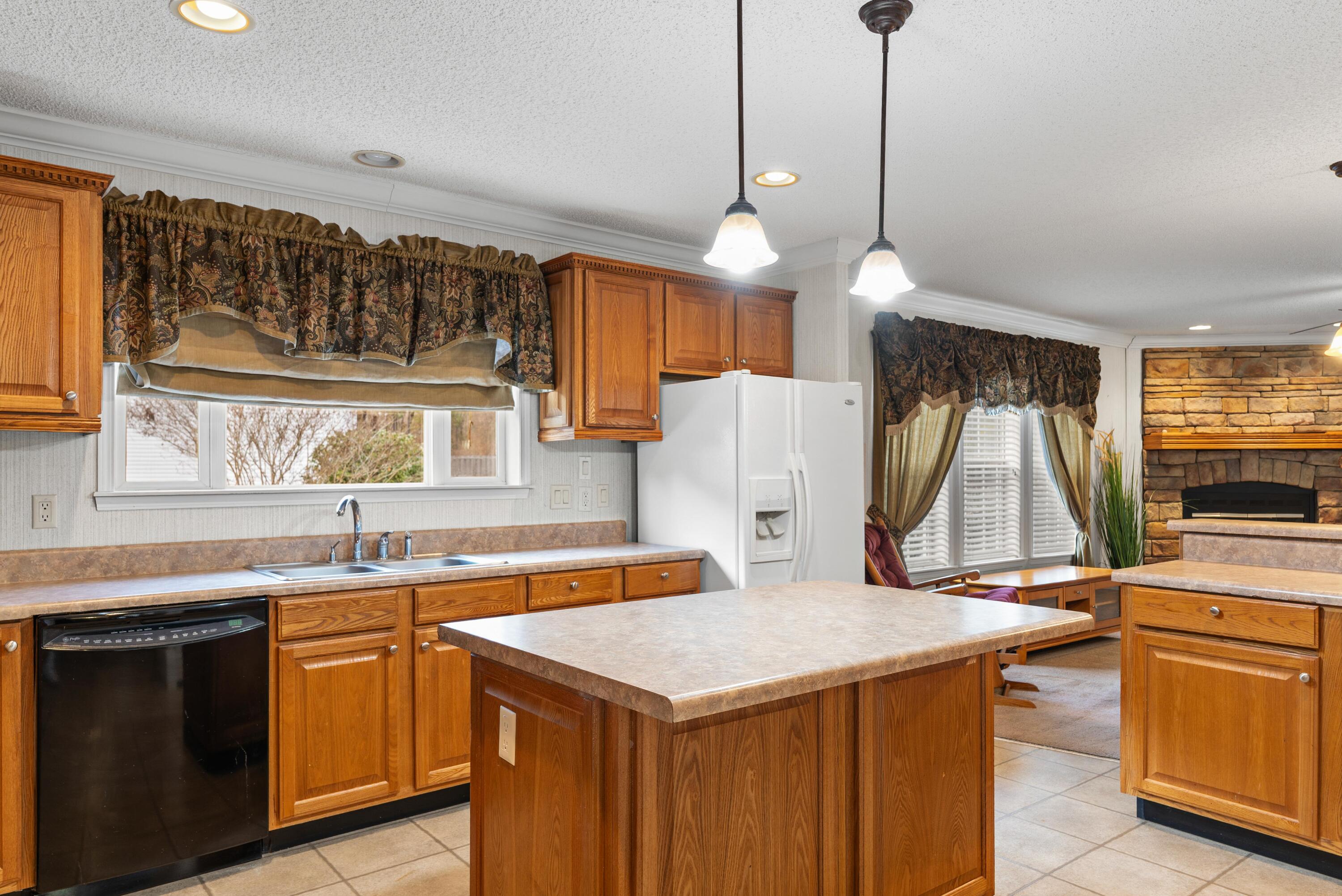 180 State Rd S-38-1893 Orangeburg, SC 29115 - Photo 16 of 73 DSC03844