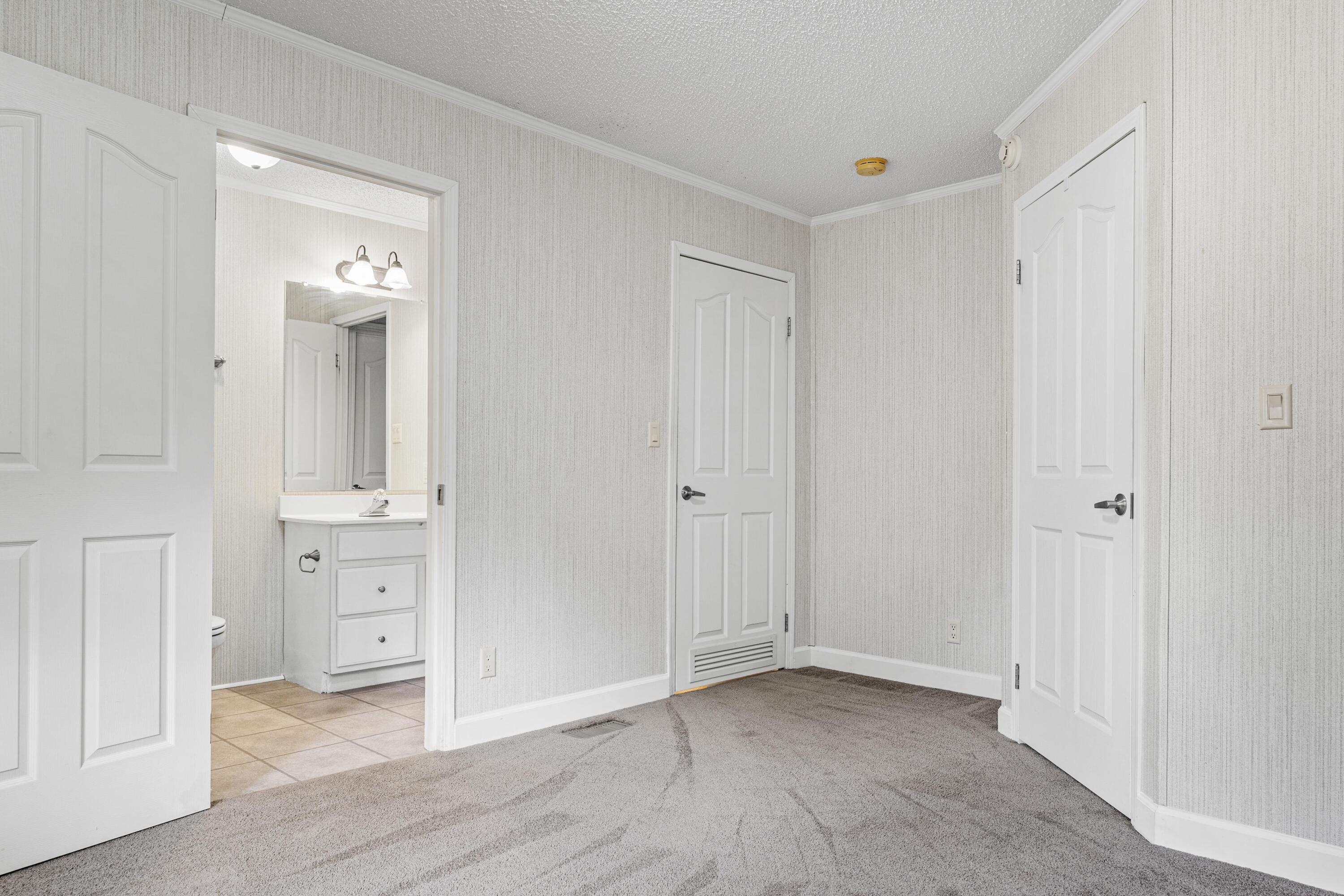 180 State Rd S-38-1893 Orangeburg, SC 29115 - Photo 30 of 73 DSC03927