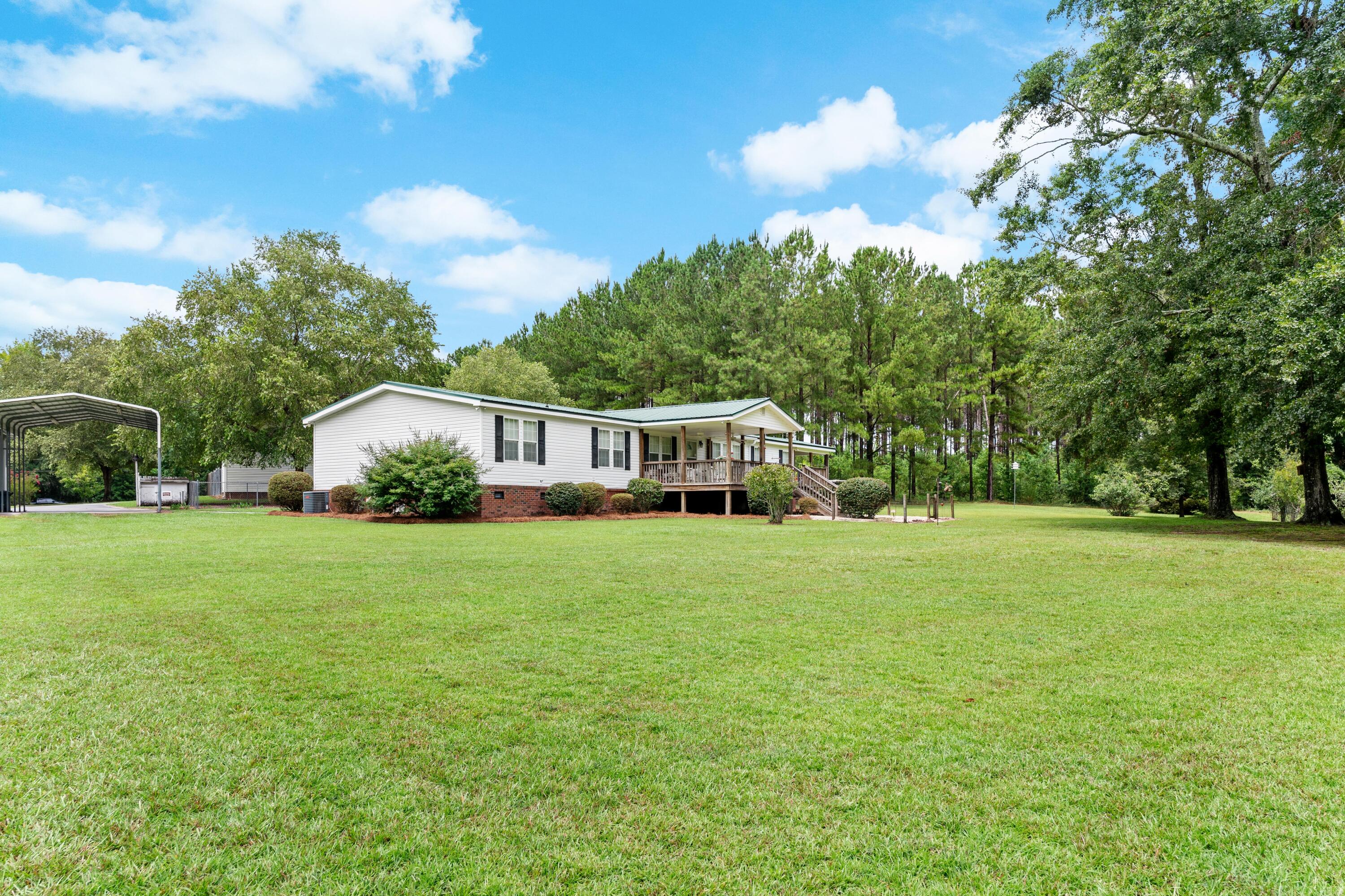 180 State Rd S-38-1893 Orangeburg, SC 29115 - Photo 3 of 73 DSC08953