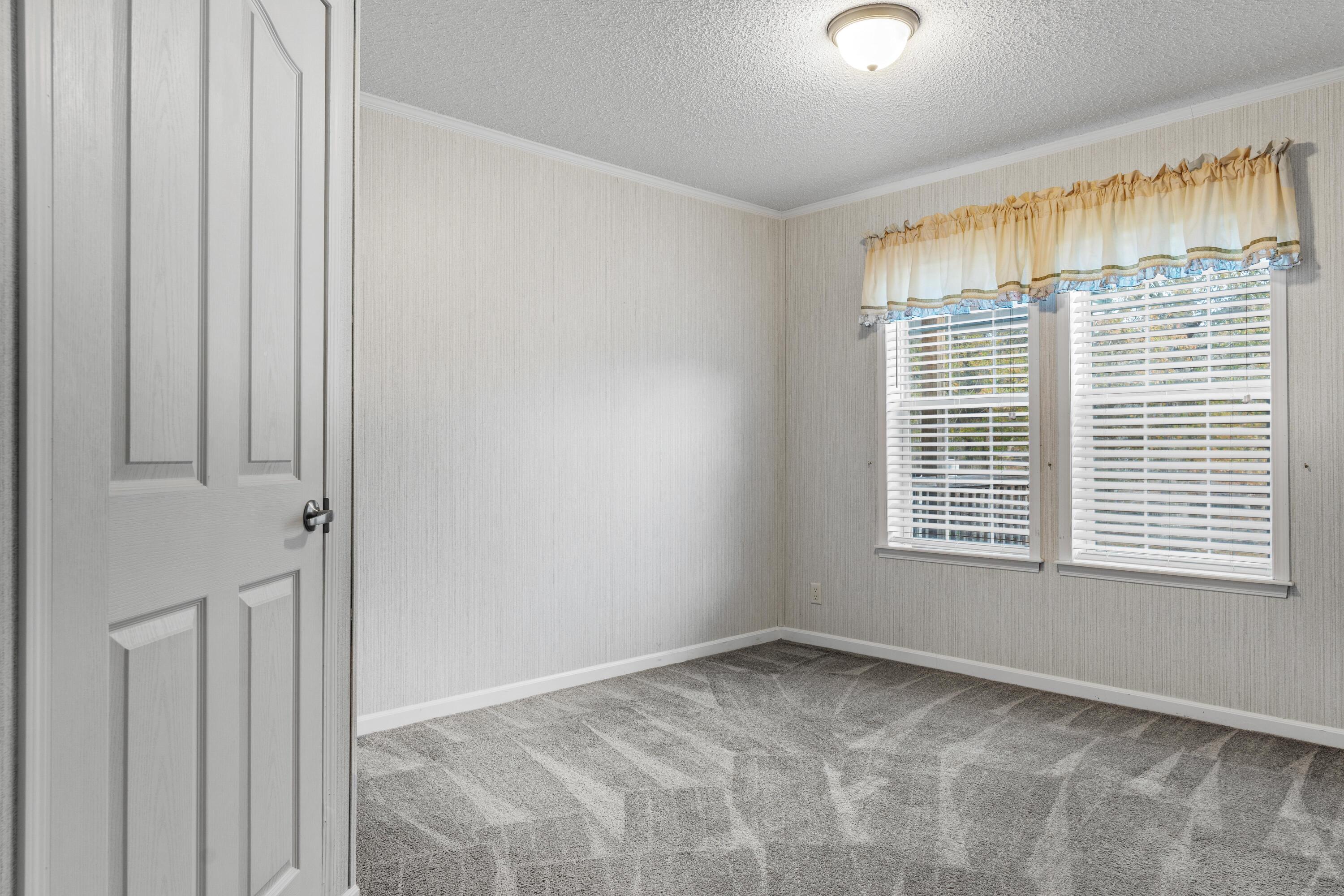 180 State Rd S-38-1893 Orangeburg, SC 29115 - Photo 36 of 73 DSC03957