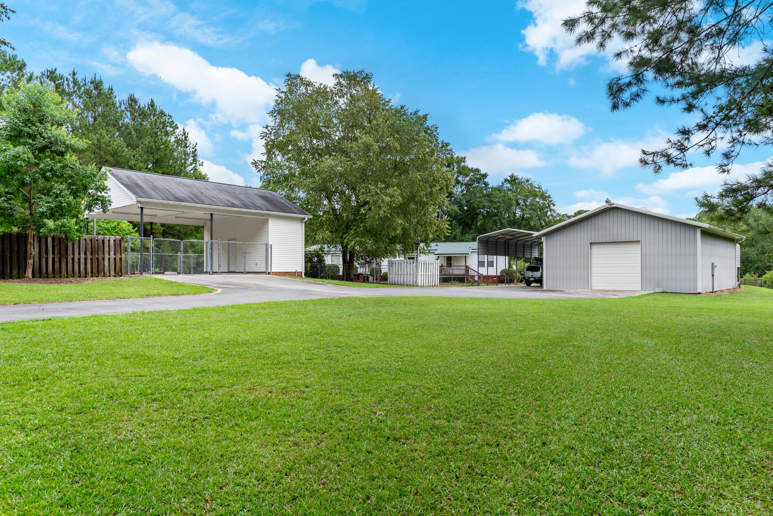 180 State Rd S-38-1893 Orangeburg, SC 29115 - Photo 5 of 73 DSC08860