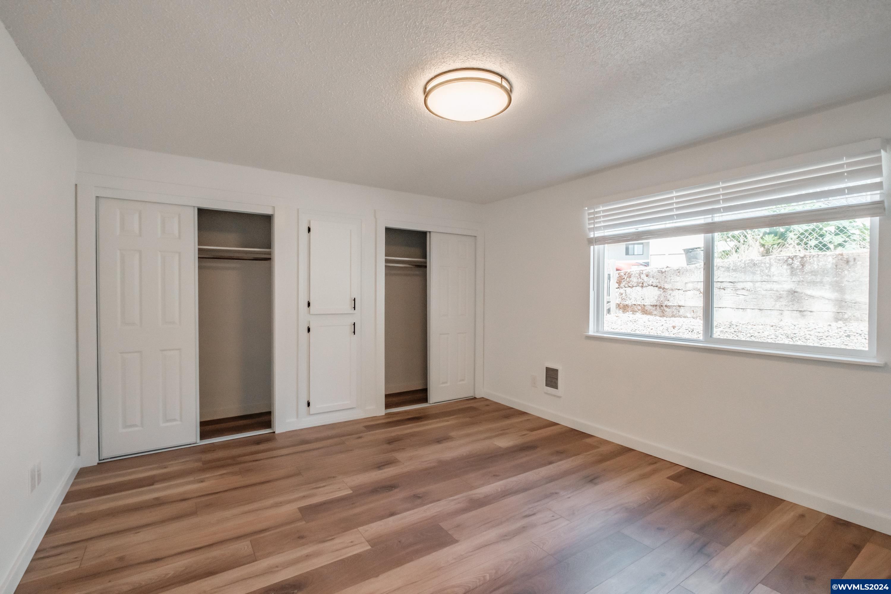 175 Northeast Fern Court Dallas, OR 97338 - Photo 12 of 25