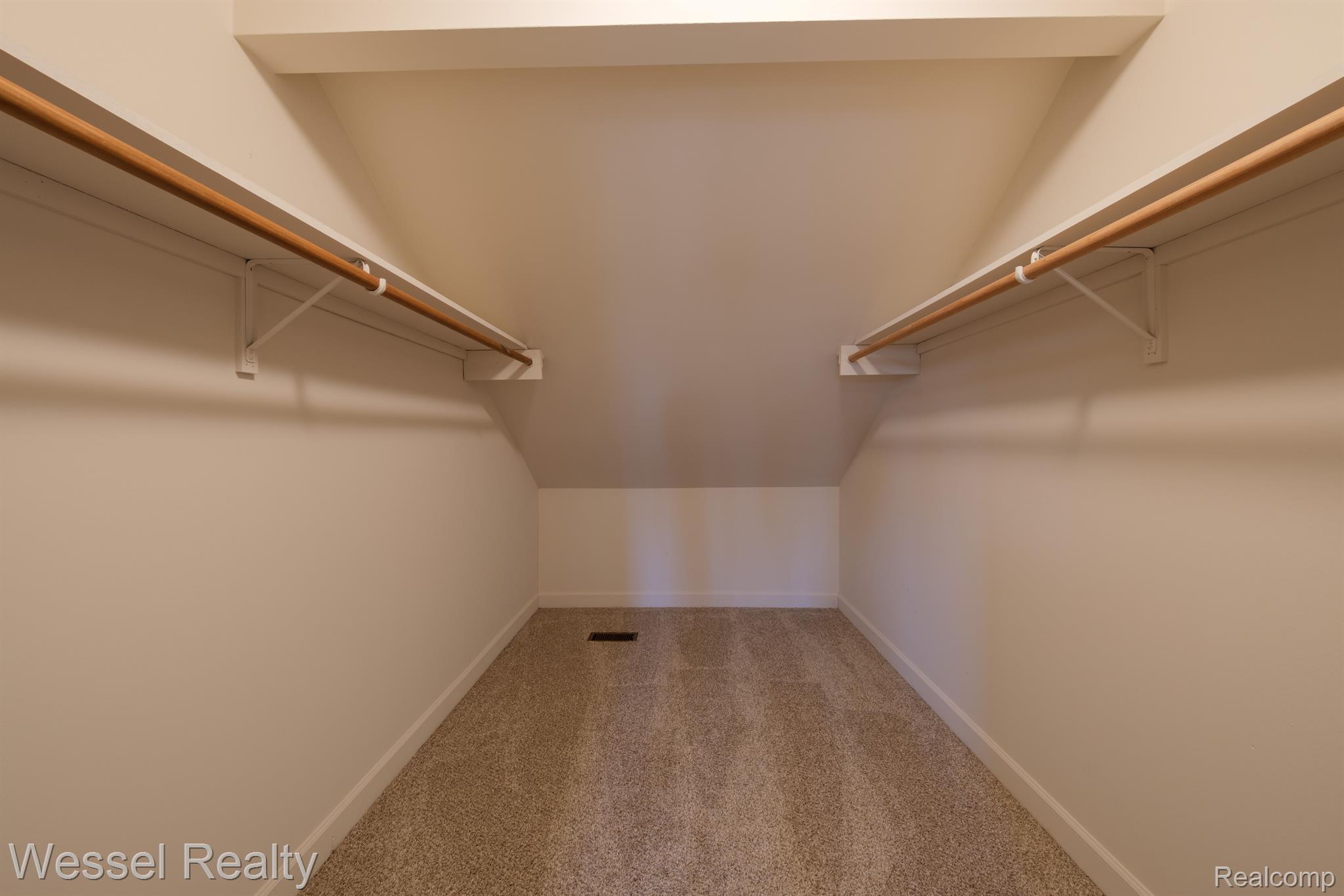 259 Brook Drive Romeo, MI 48065 - Photo 32 of 40 Gallery Image 32