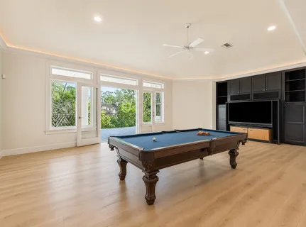 $4,195,000 | 608 Little John Lane, Houston, TX 77024