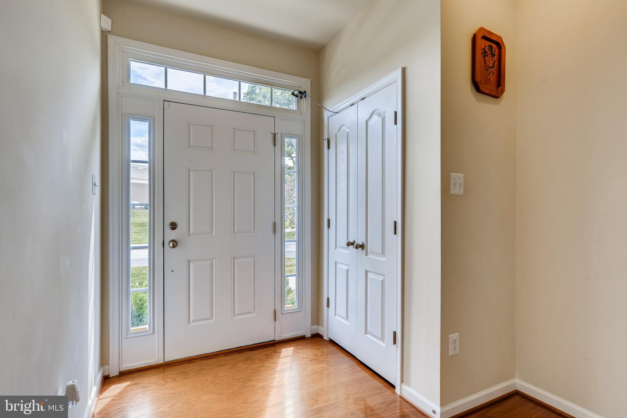 7849 Wormans Mill Road Frederick, MD 21701 - Photo 2 of 28 Foyer