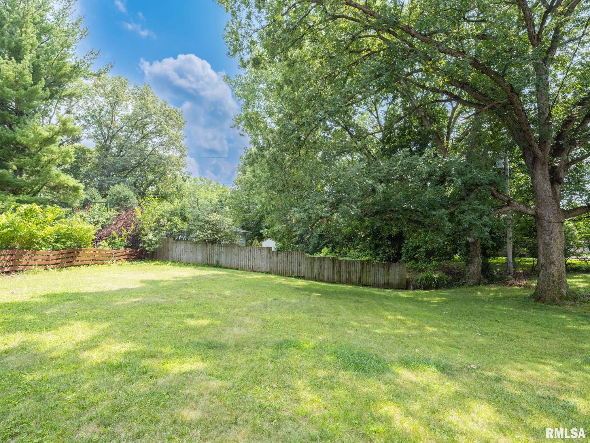 3016 West Westport Road Peoria, IL 61615 - Photo 22 of 23