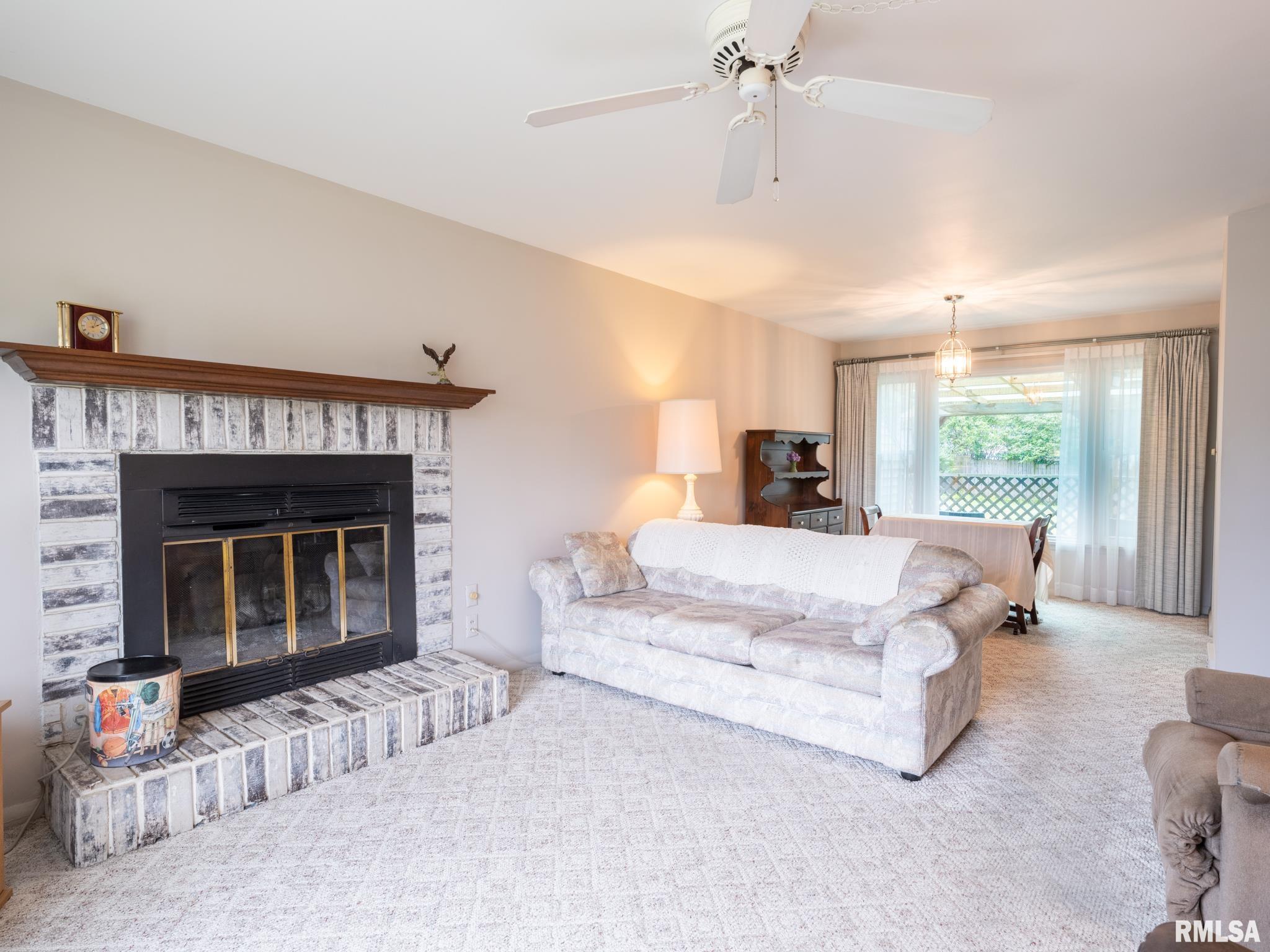 3016 West Westport Road Peoria, IL 61615 - Photo 5 of 23