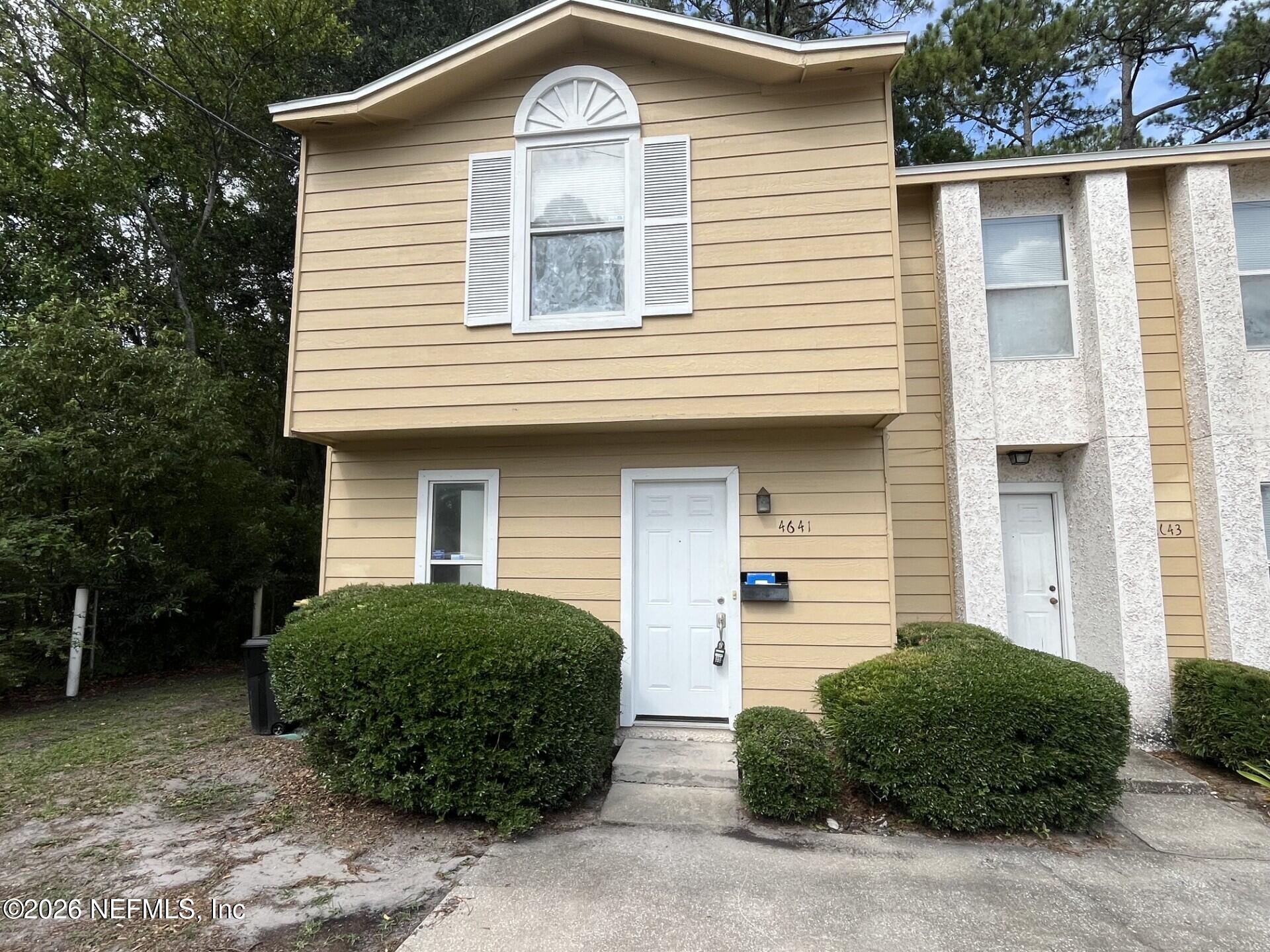 4643 Barnes Road South Jacksonville, FL 32207 - Photo 2 of 6 4641 Barnes Rd