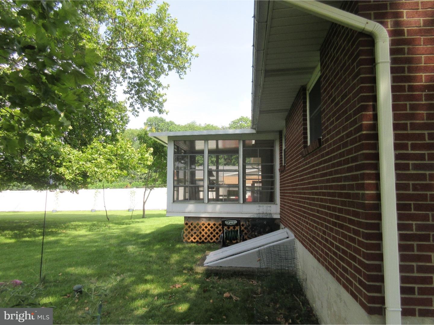 5230 Hanoverville Road Bethlehem, PA 18017 - Photo 6 of 25 Gallery Image 6