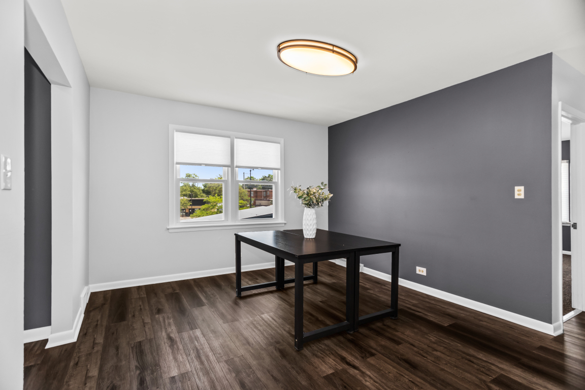 4811 Main Street Skokie, IL 60077 - Photo 20 of 34