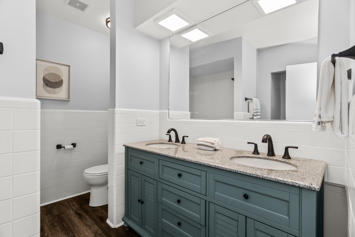 4811 Main Street Skokie, IL 60077 - Photo 28 of 34