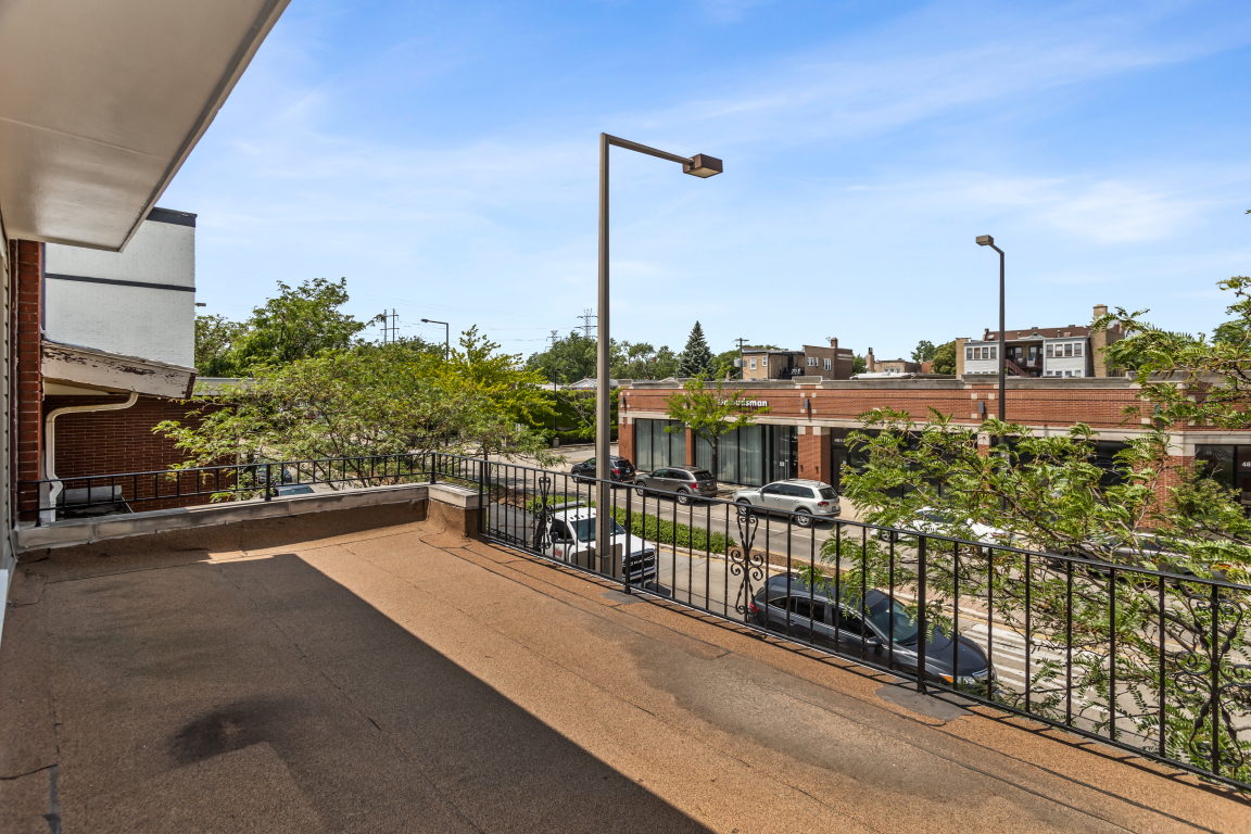 4811 Main Street Skokie, IL 60077 - Photo 30 of 34