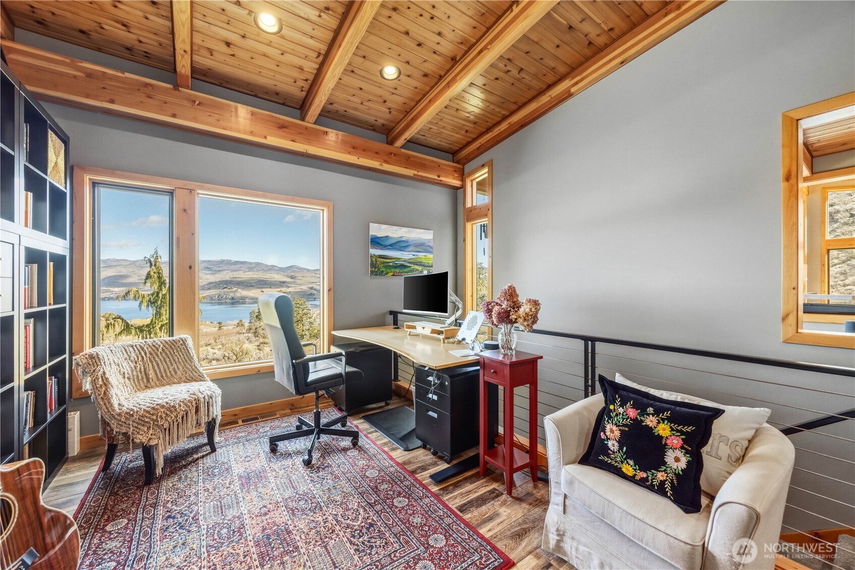 111 Hawks Meadow Road Chelan, WA 98816 - Photo 11 of 39