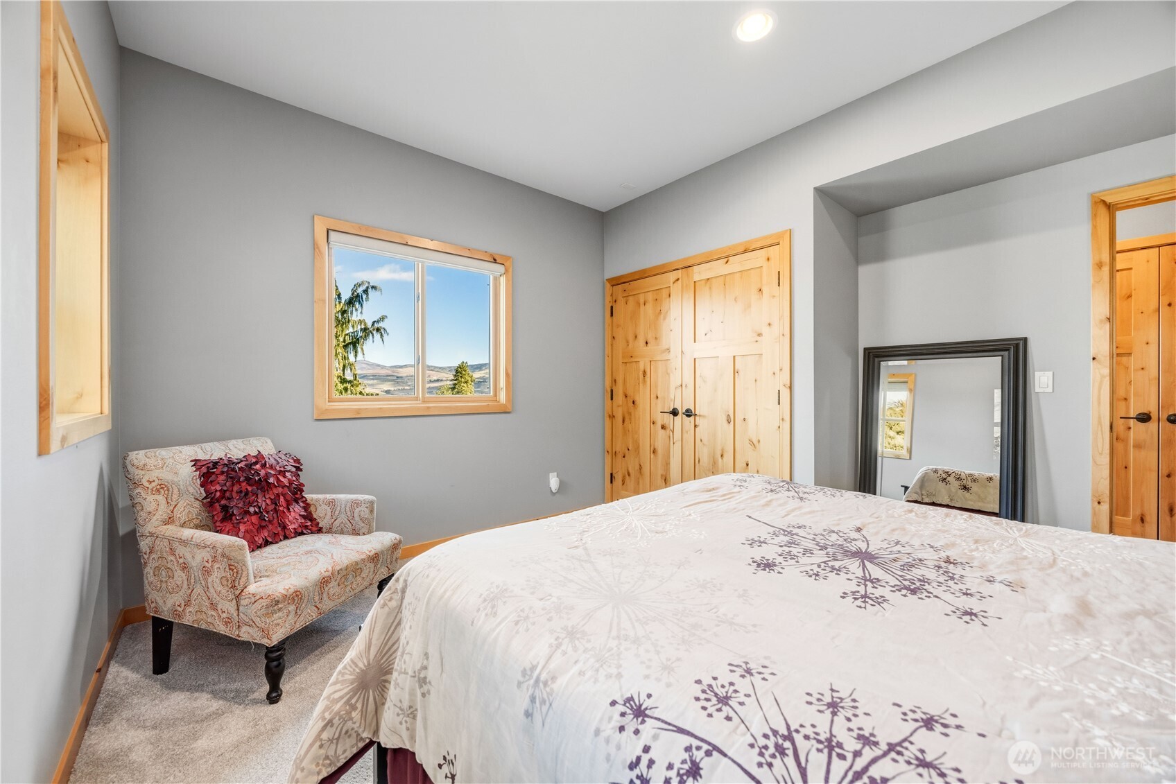 111 Hawks Meadow Road Chelan, WA 98816 - Photo 16 of 39