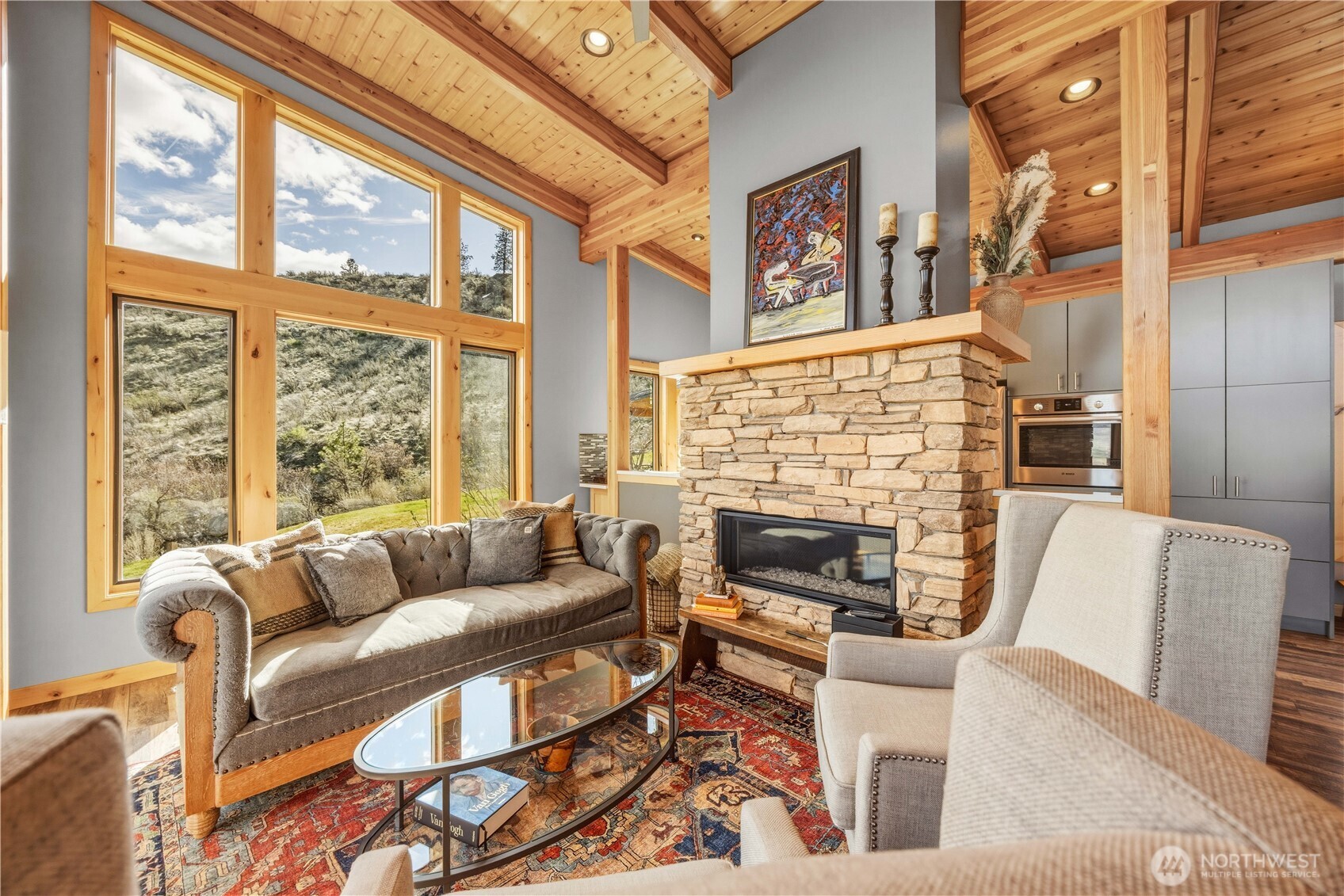 111 Hawks Meadow Road Chelan, WA 98816 - Photo 3 of 39