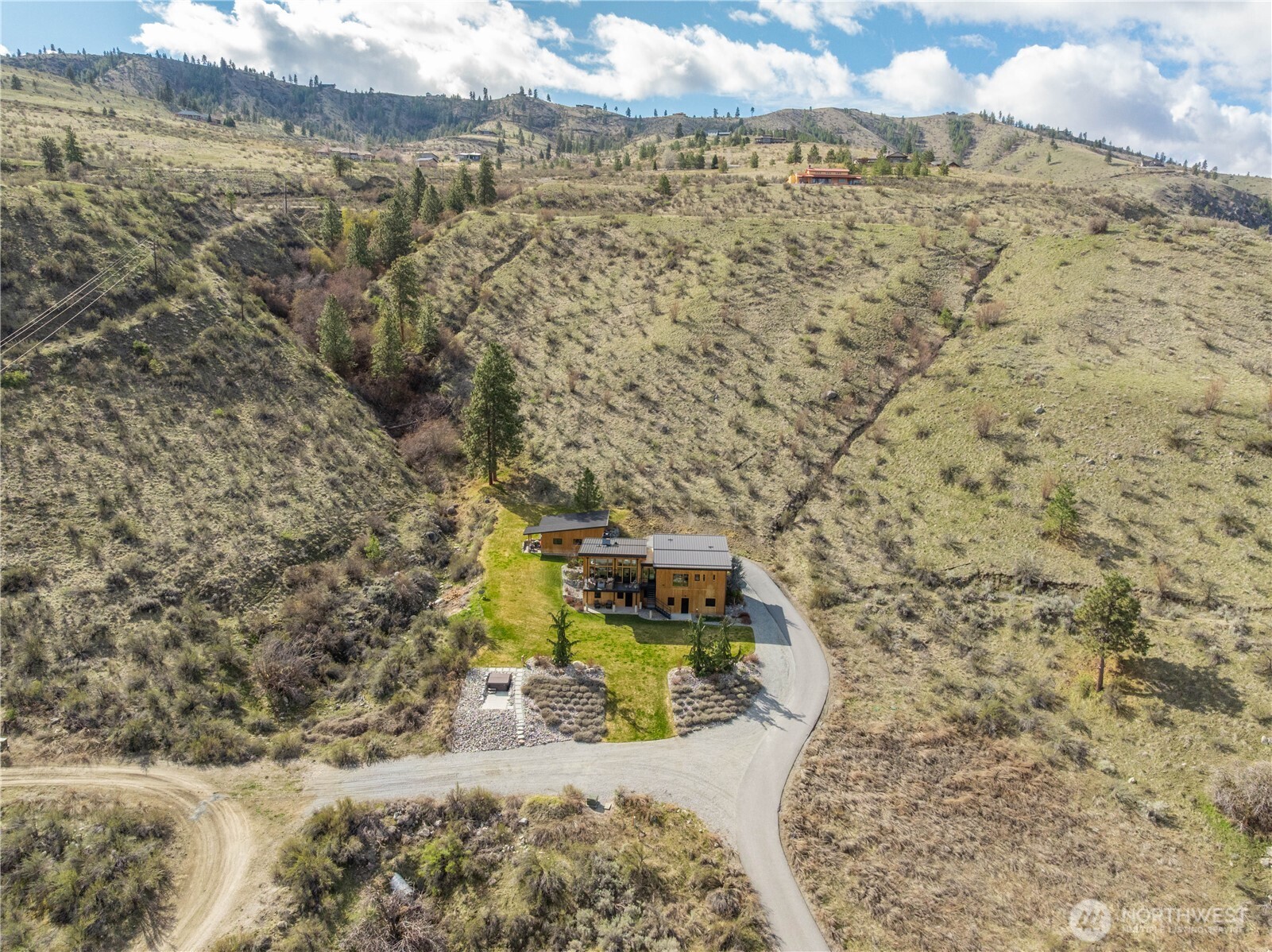 111 Hawks Meadow Road Chelan, WA 98816 - Photo 35 of 39
