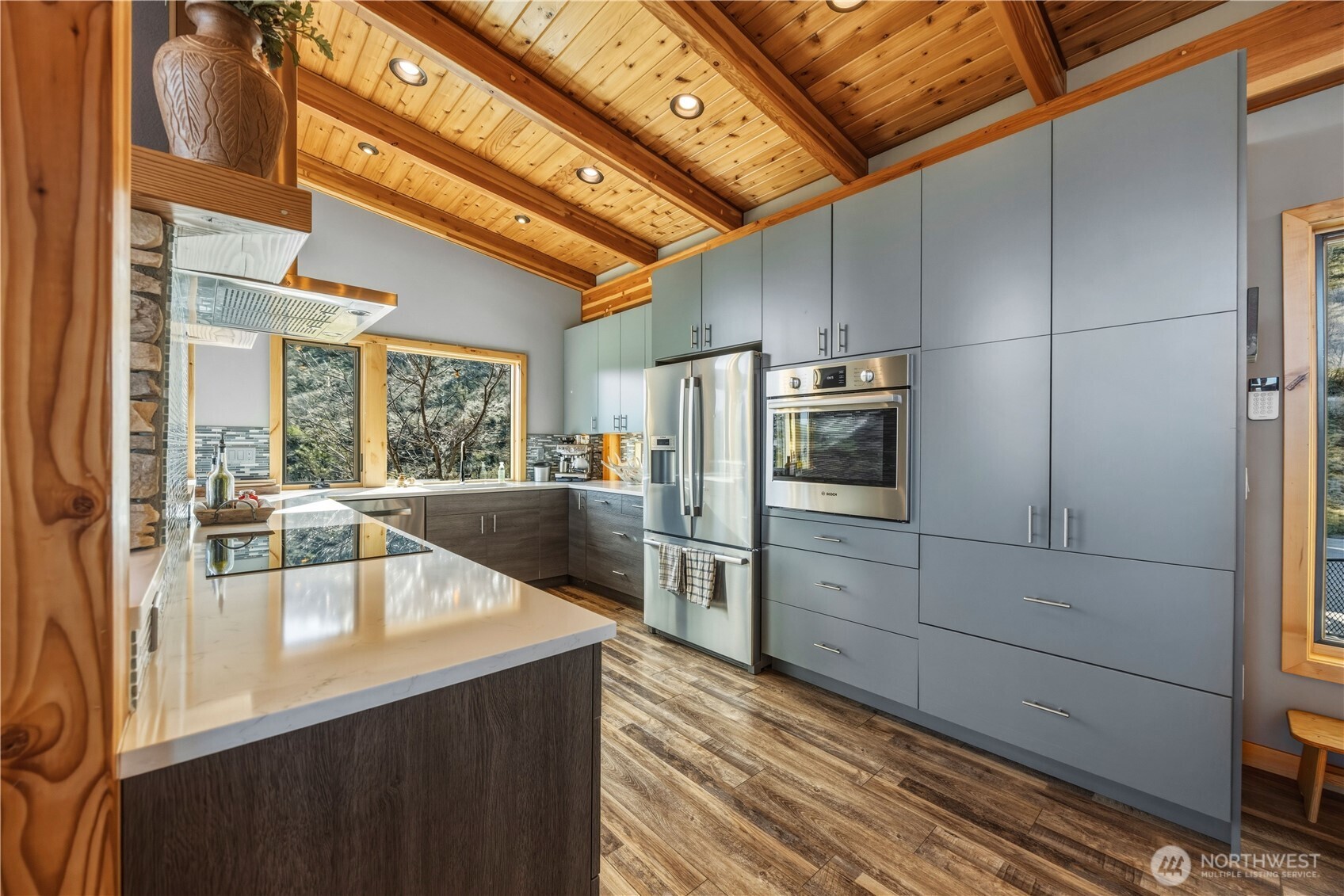 111 Hawks Meadow Road Chelan, WA 98816 - Photo 6 of 39