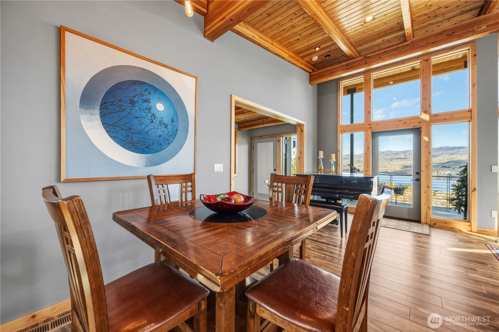 111 Hawks Meadow Road Chelan, WA 98816 - Photo 8 of 39