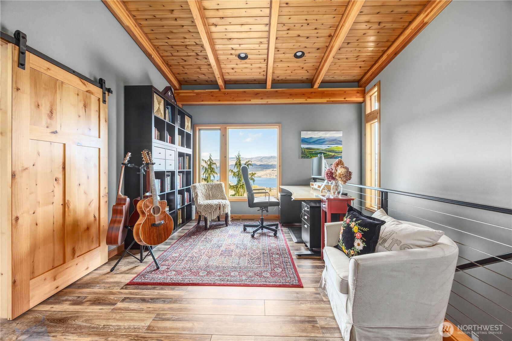 111 Hawks Meadow Road Chelan, WA 98816 - Photo 10 of 39