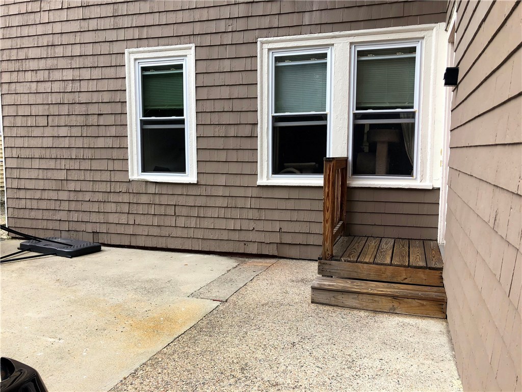 14 Transit Street Woonsocket, RI 02895 - Photo 3 of 5