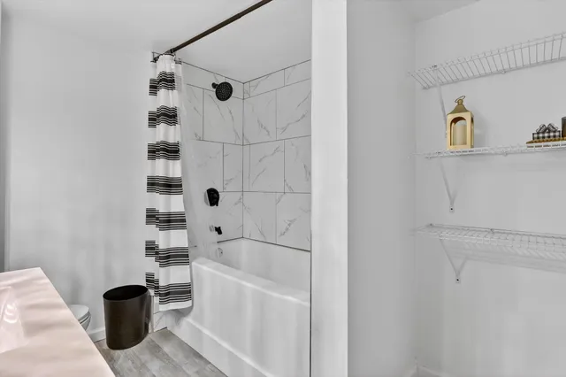 $220,000 | 1025 10th Street, Beloit, WI 53511