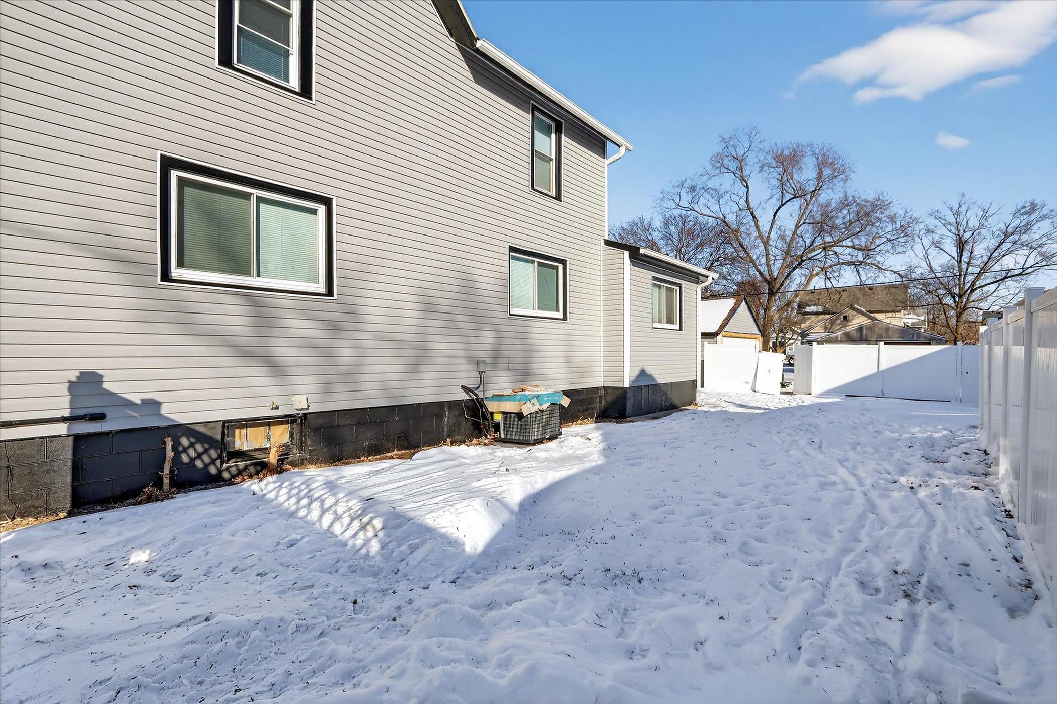 1025 10th Street Beloit, WI 53511 - Photo 49 of 49