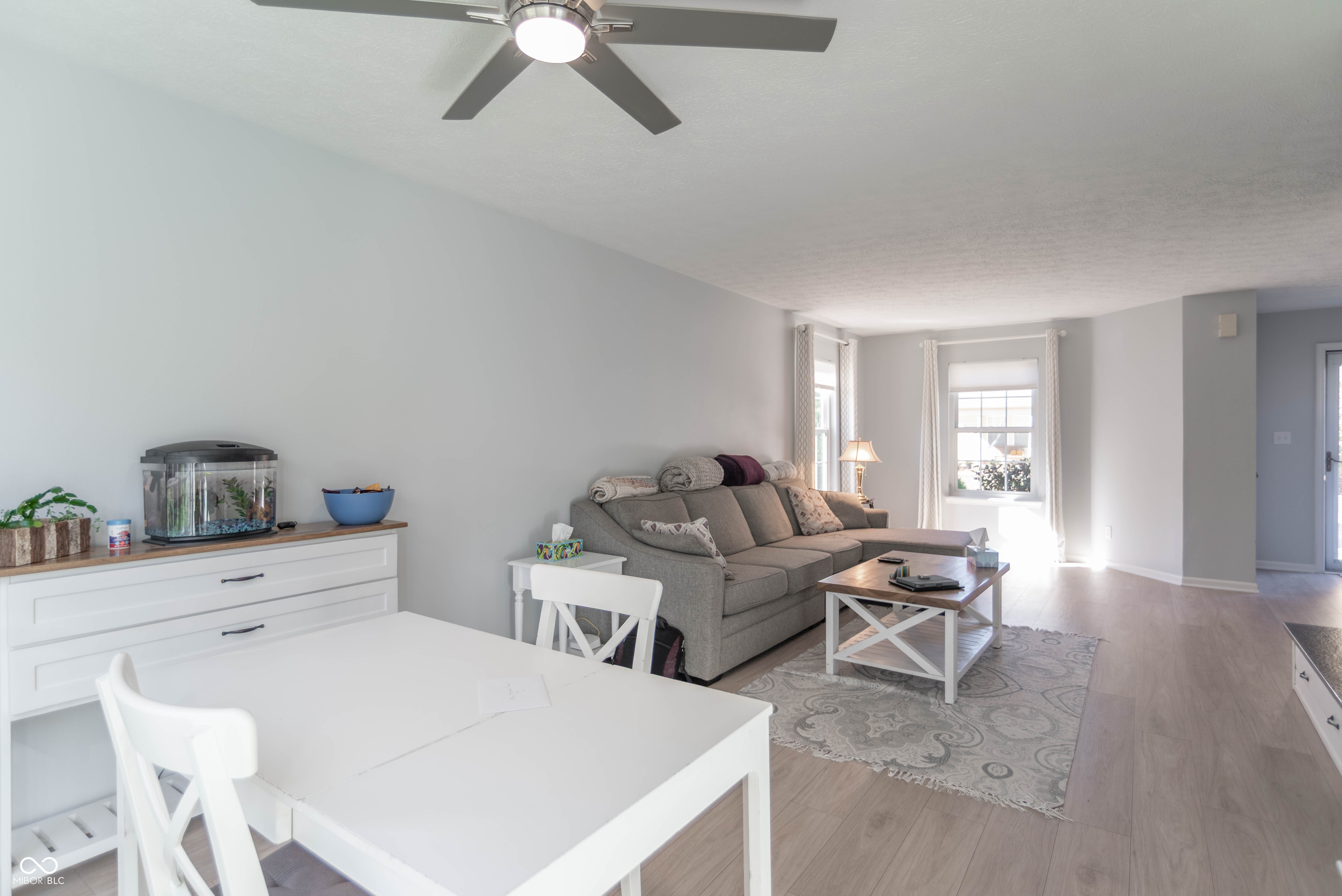 8533 Legacy Court Fishers, IN 46038 - Photo 12 of 41