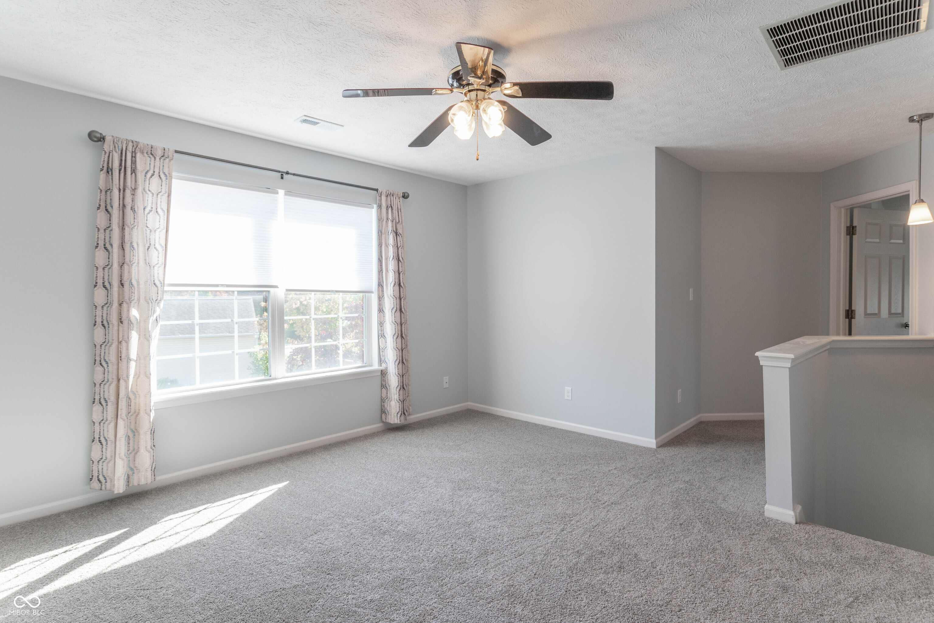 8533 Legacy Court Fishers, IN 46038 - Photo 20 of 41