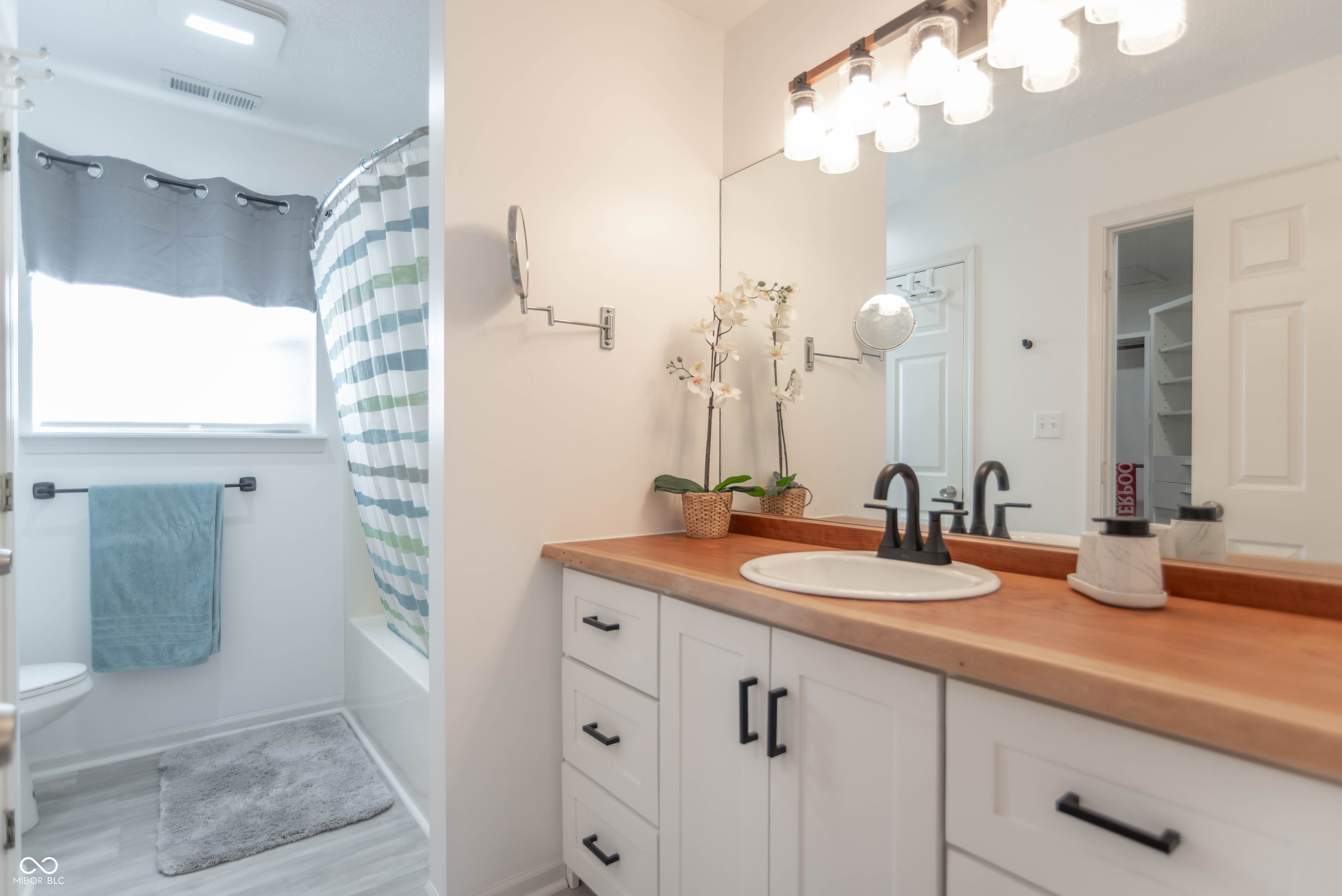 8533 Legacy Court Fishers, IN 46038 - Photo 24 of 41