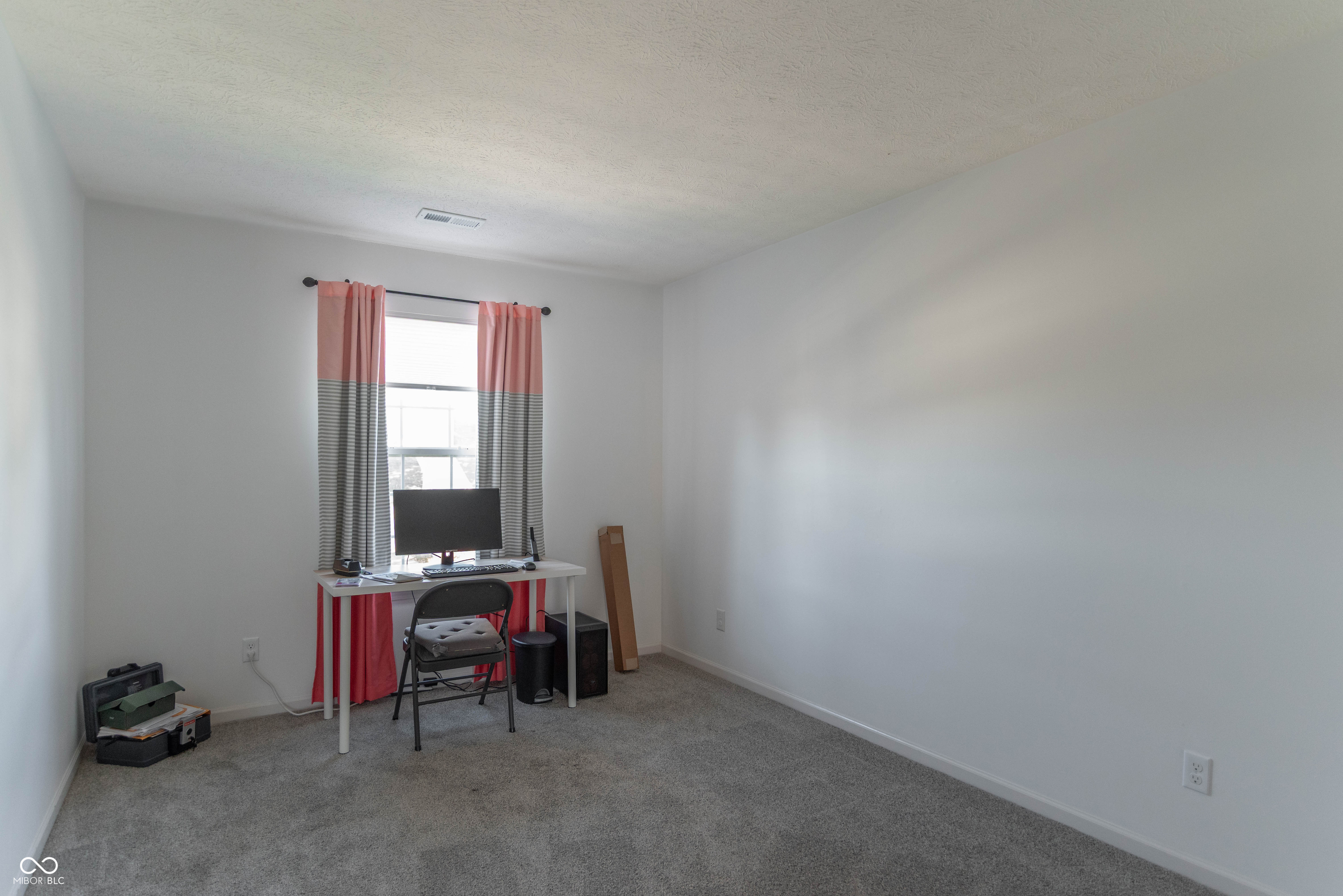 8533 Legacy Court Fishers, IN 46038 - Photo 35 of 41