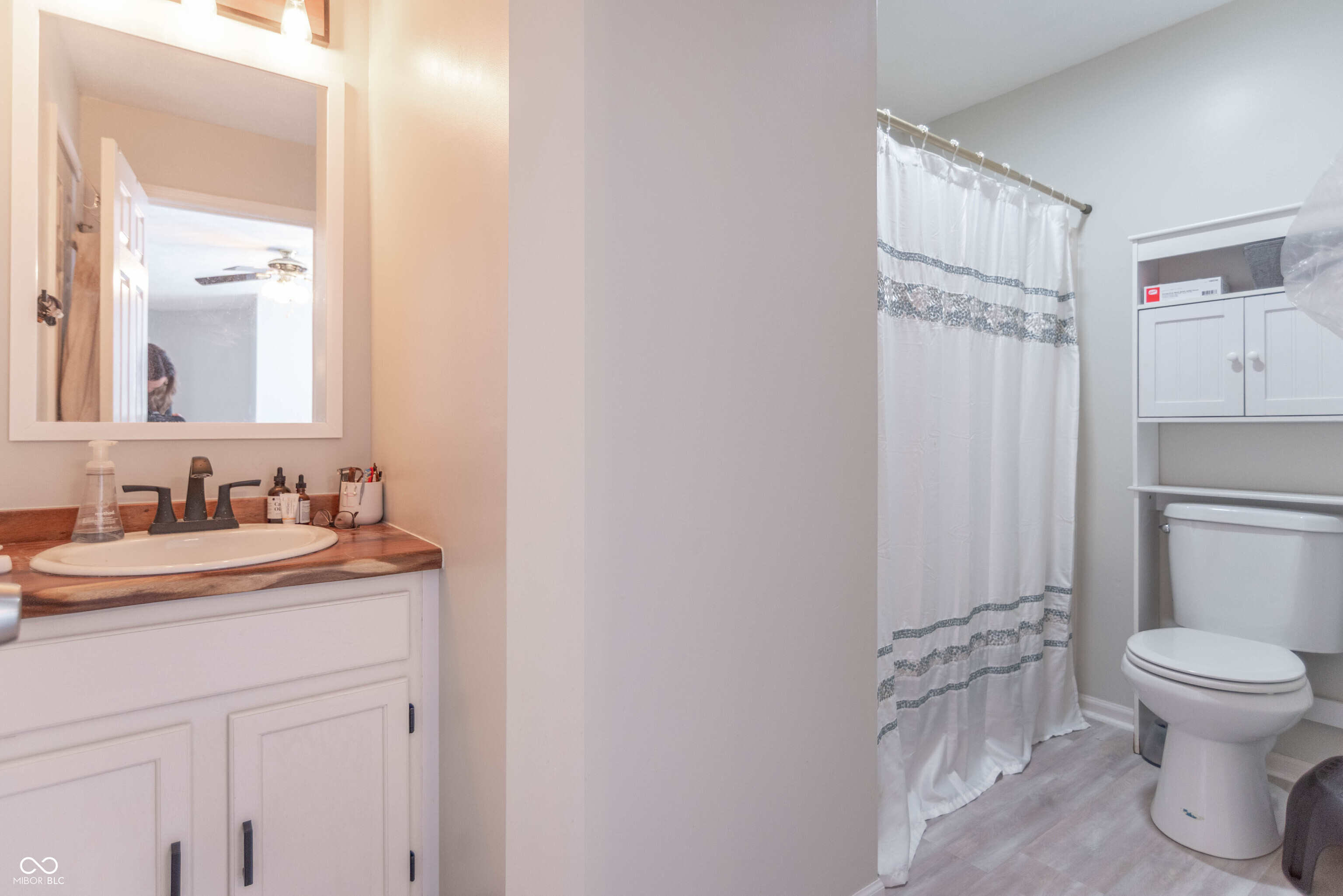 8533 Legacy Court Fishers, IN 46038 - Photo 37 of 41