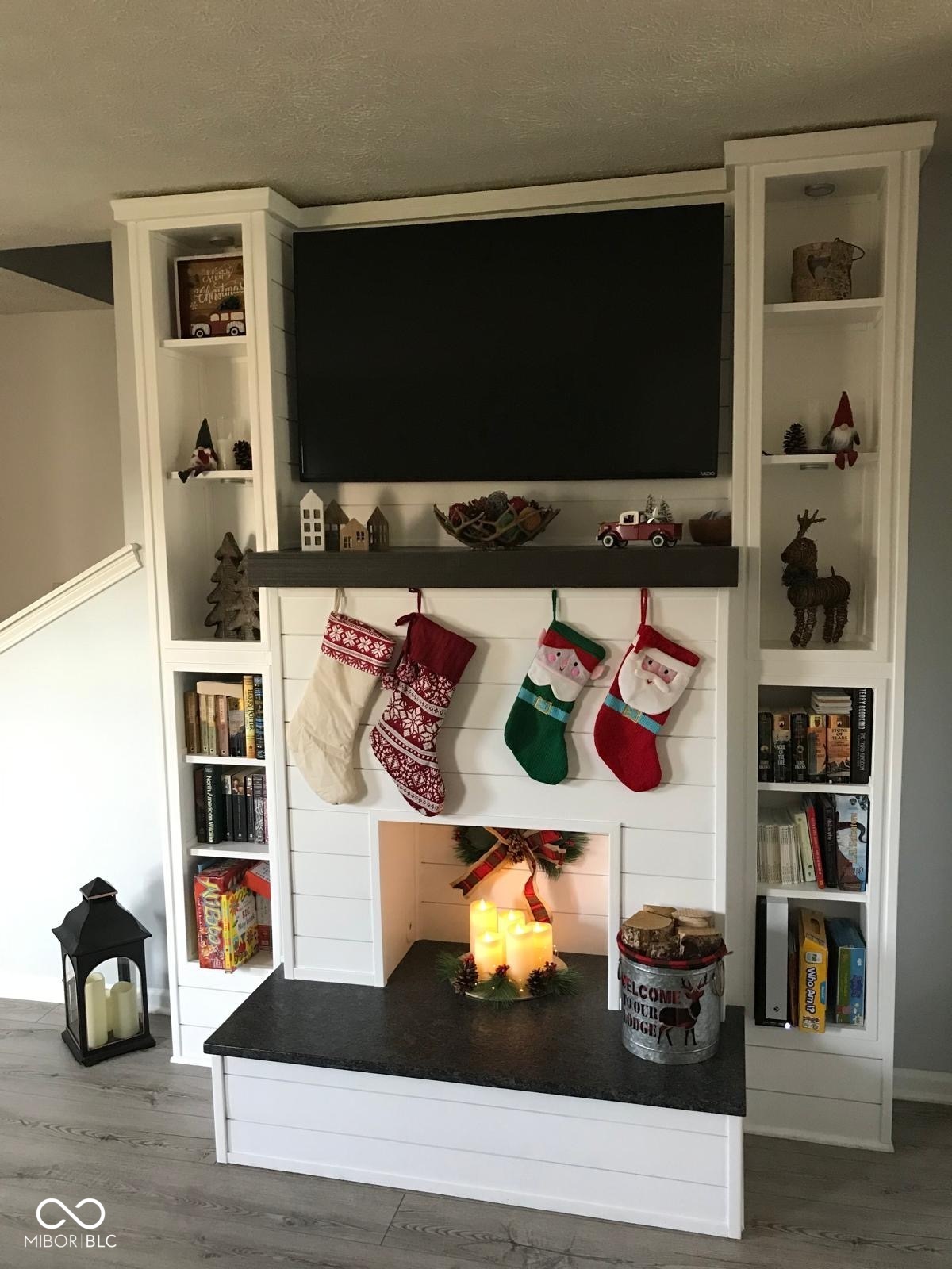 8533 Legacy Court Fishers, IN 46038 - Photo 7 of 41