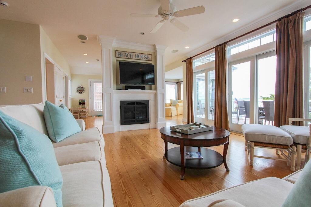 175 Sunset Lane Barnstable, MA 02630 - Photo 13 of 47 80F0C7BD-4EB6-4683-BF8C-75574BA4B056