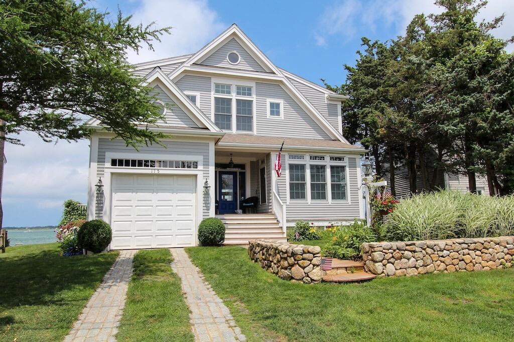 175 Sunset Lane Barnstable, MA 02630 - Photo 2 of 47 ACB6566D-42AA-4DB4-892C-A413A140E1D7