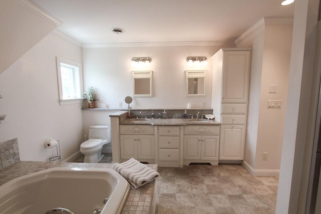 175 Sunset Lane Barnstable, MA 02630 - Photo 28 of 47 6A7B315F-7778-4789-BCC8-E41B8A21678E