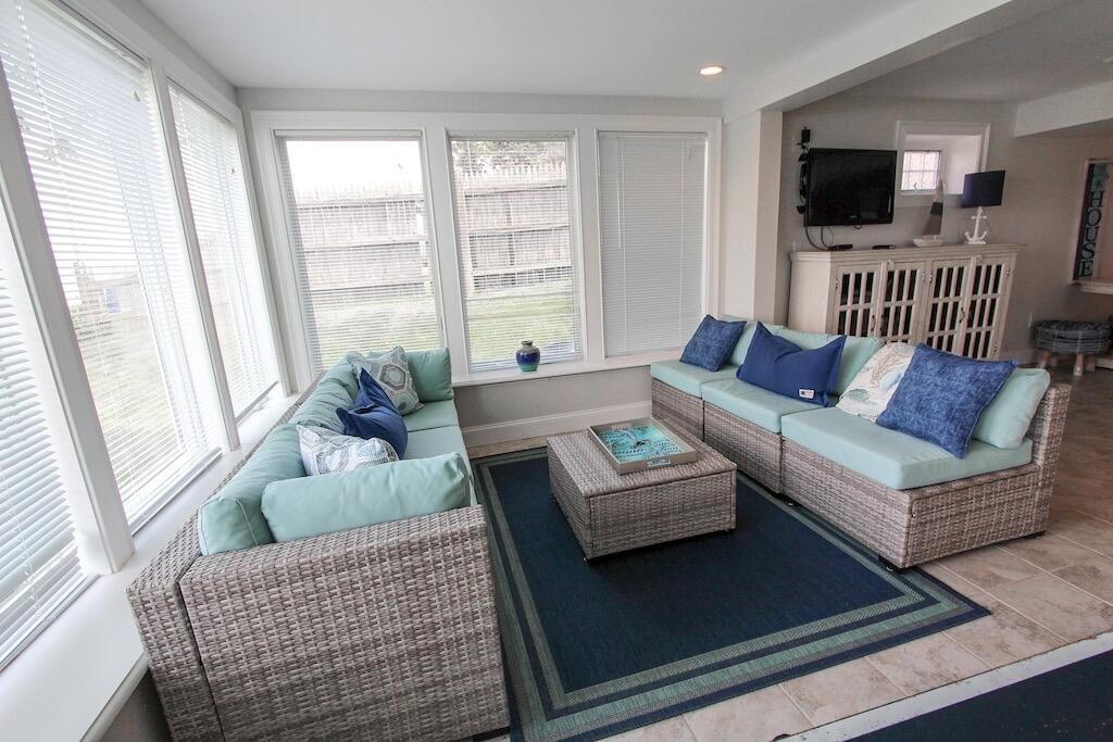 175 Sunset Lane Barnstable, MA 02630 - Photo 35 of 47 16D8D289-36B3-45B0-8579-2766258AAADA