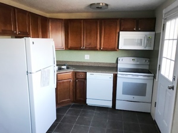 420 Main Street, Unit 71 Agawam, MA 01001 - Photo 5 of 16