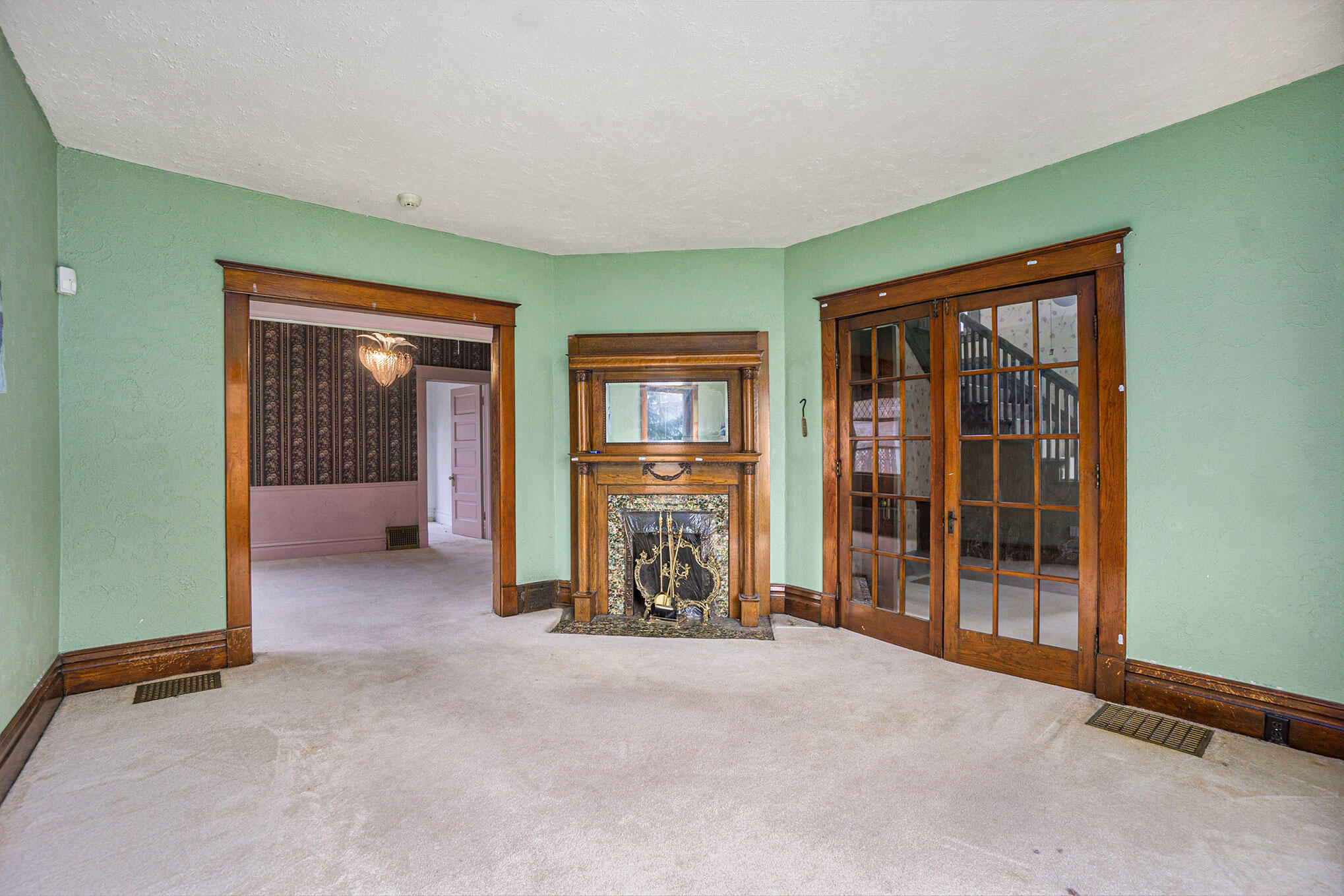 822 Reed Avenue Kalamazoo, MI 49001 - Photo 3 of 14 DSC02141