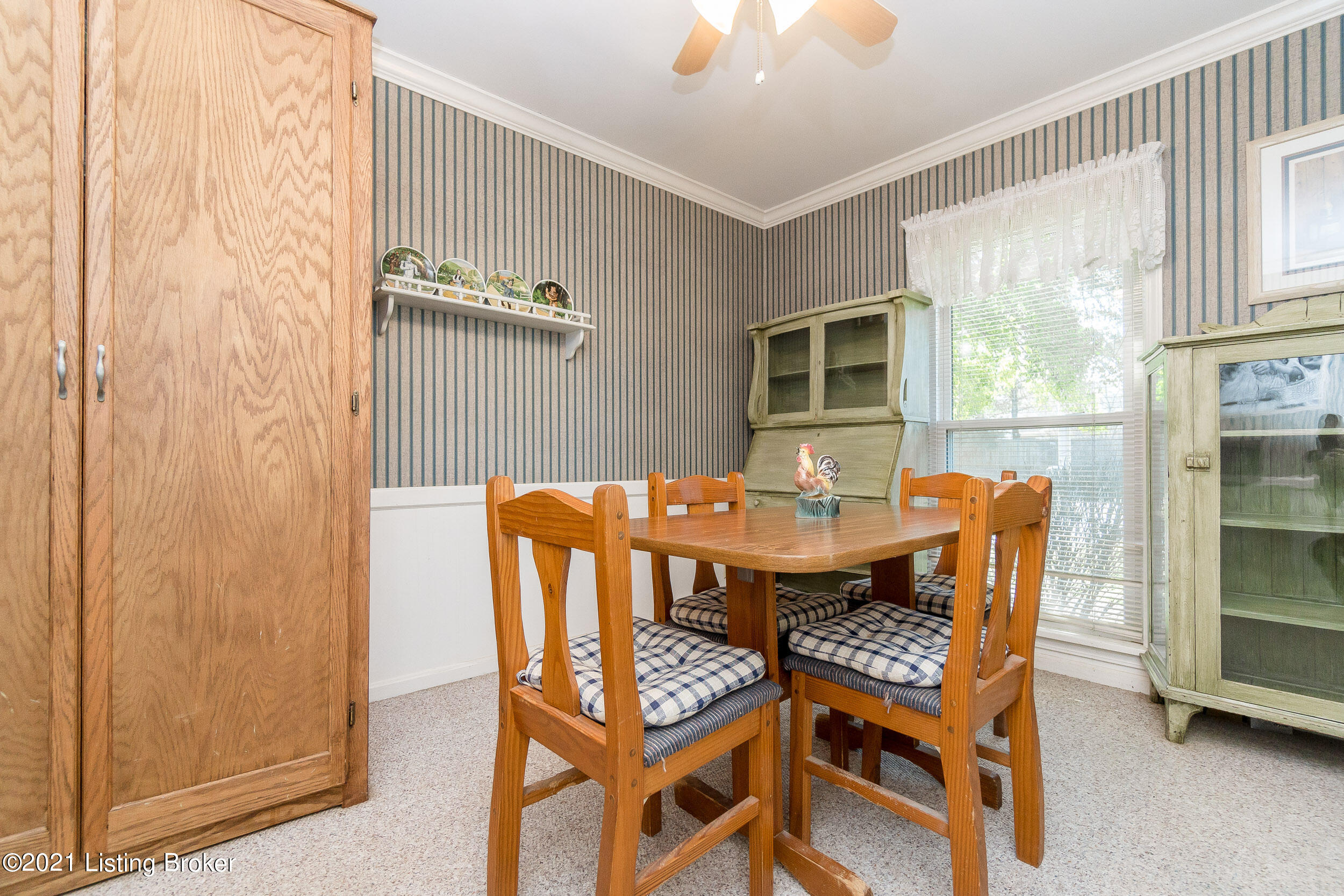 907 Moser Road Louisville, KY 40223 - Photo 22 of 59 907 Moser Rd-22